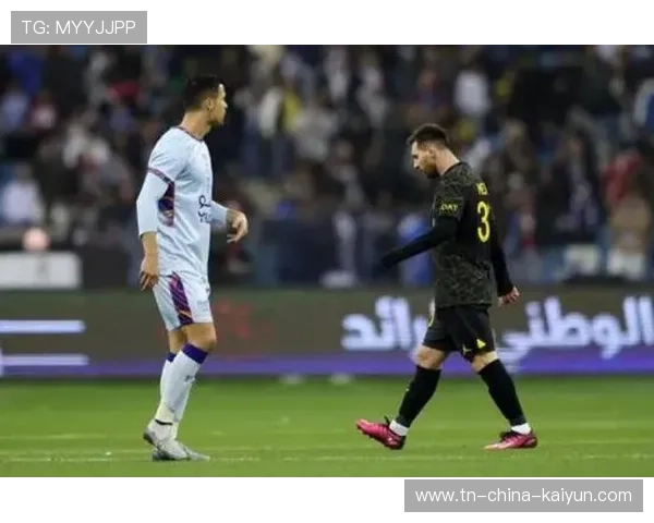 曼联盯梅西式中场主心骨：未来领袖的豪华炼成之路